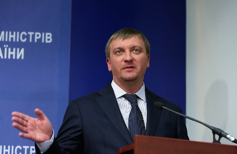 «Все готово»: Мін'юст зробив гучну заяву щодо візового режиму з Росією
