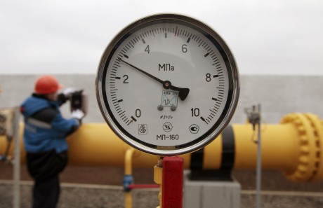Украина за 10 месяцев почти в два раза сократила импорт газа