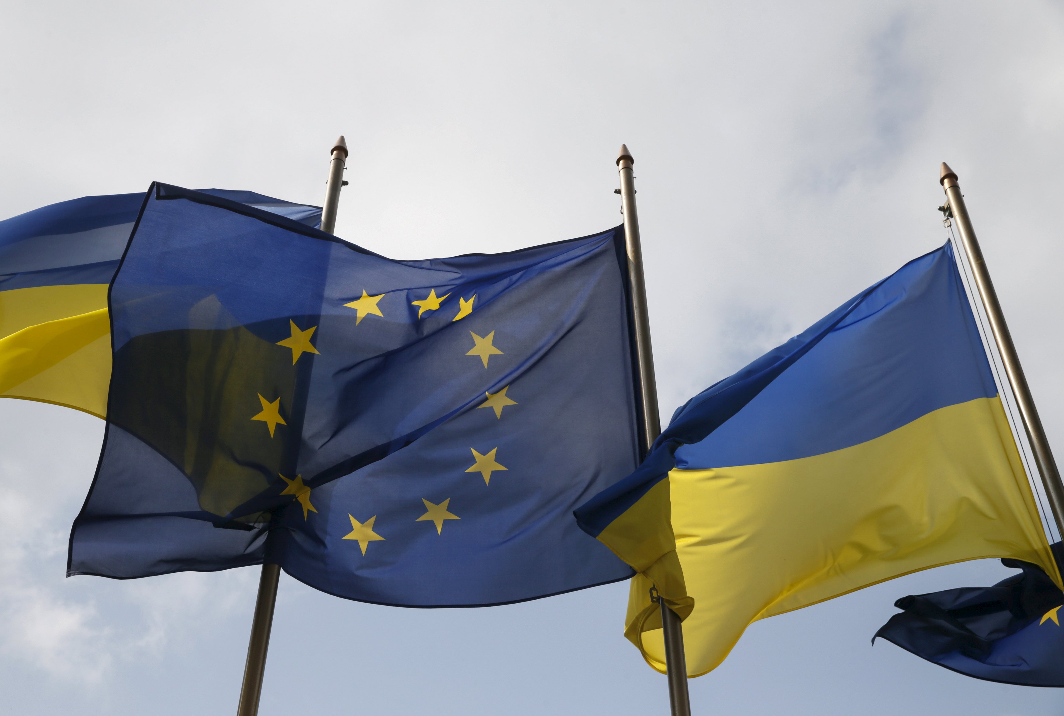 Обсуждение по теме: Европарламент одобрил безвиз для украинцев Дисскусии по теме: Европарламент одобрил безвиз для украинцев