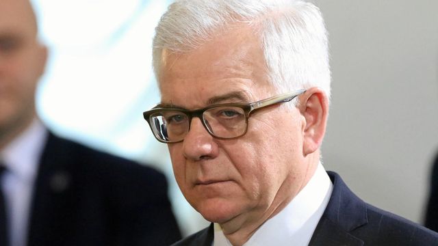 Польша желает увеличить число собственных людей в миссии ОБСЕ на Донбассе Польша желает увеличить число собственных людей в миссии ОБСЕ на Донбассе