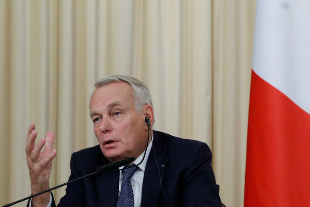 Путін не поїде в Париж, — ЗМІ