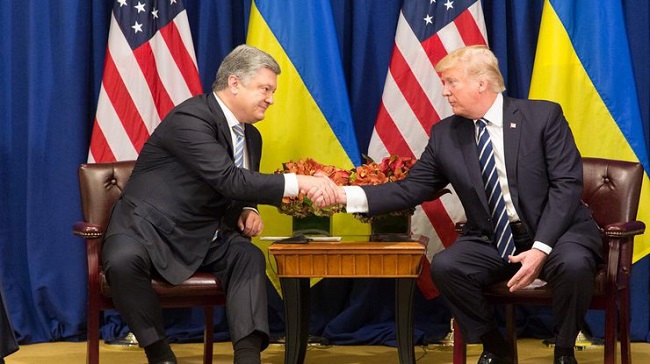 Кремль: У Путіна і Порошенка не було можливості перетнутись у Парижі
