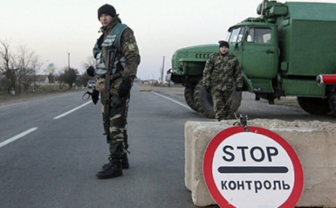 ДПС призупинила пропуск через КПП «Мар'їнка» через обстріли