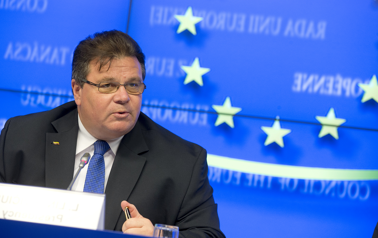 Линкявичюс: Украине необходимо сделать специальный антикоррупционный суд Линкявичюс: Украине необходимо сделать специальный антикоррупционный суд