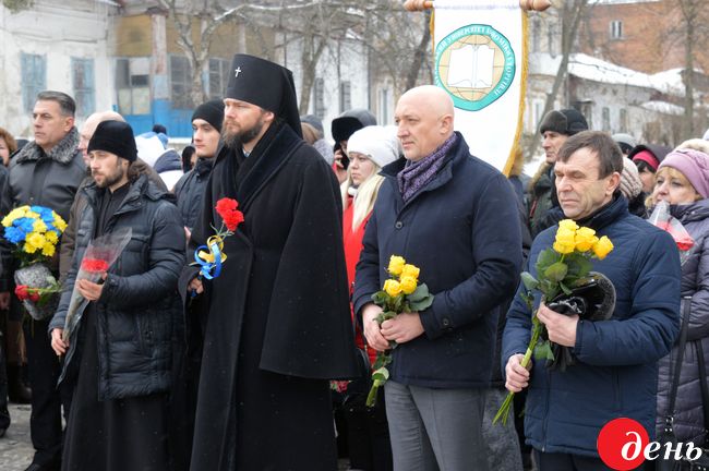 Руководитель ВР Парубий обратился к украинцам по случаю Дня памяти Героев Крут