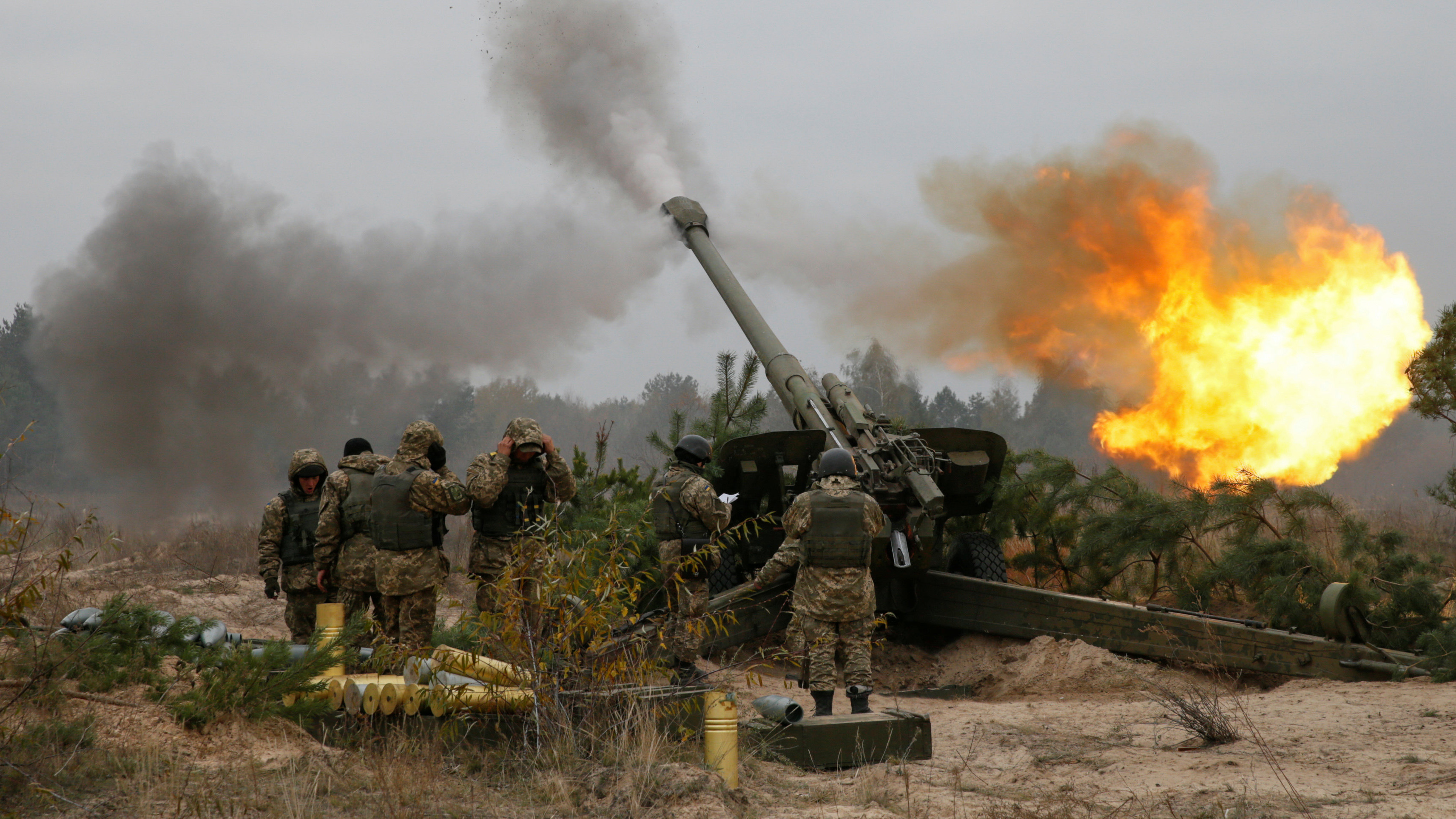 Военно боевые действия. 82 Мм минометы обстрелы ВСУ. Артиллерия ВСУ на Донбассе. ВСУ Донбасс артиллерия обстрел. Боевые действия.