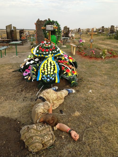 Від Першого заступника Голови ВРУ, Уповноваженої Президента України з мирного врегулювання ситуації на Донбасі Ірини Геращенко - Іванова Анастасія - Наодинці з другом