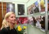 CHARGE D’AFFAIRES OF THE REPUBLIC OF SLOVENIA NATA A PRAH ENJOYS THE EXHIBITION / Photo by Kostiantyn HRYSHYN, The Day